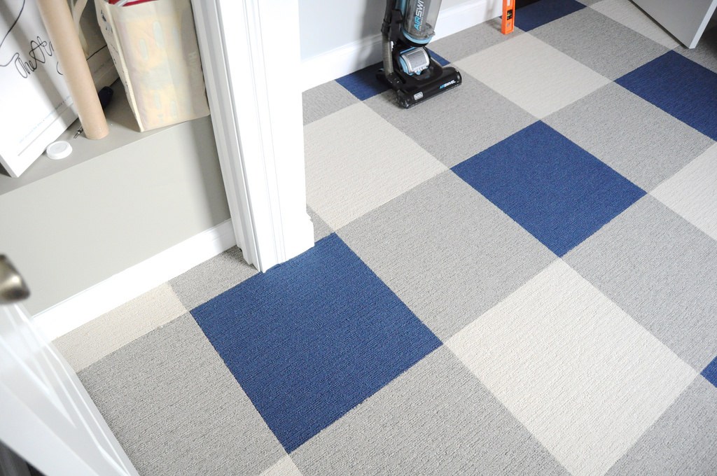 checker floor tiles